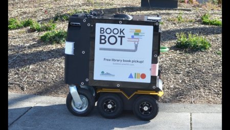 Book Bot - Kitab oxuyanların robot dostu