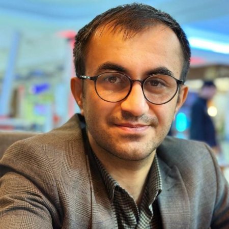 Nizami Bayramlı - Sahiblik arzusunun vitrindəki ifadəsi