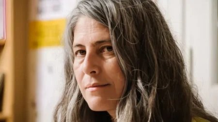 SELVA ALMADA - ZƏNG