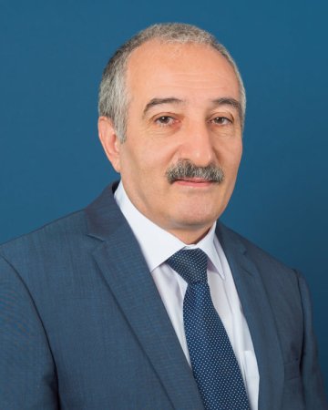 Lətif Şüküroğlu - “Bir məhəllənin adamları” silsiləsindən (Söhbət)