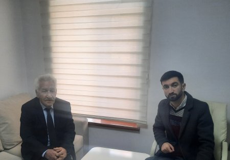 Mən də ölülərin" Xalq Şairiyəm "   TELMAN HÜSEYN - 85